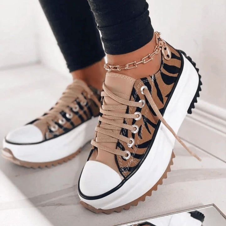 Mireille - LEATHER PLATFORM SNEAKERS